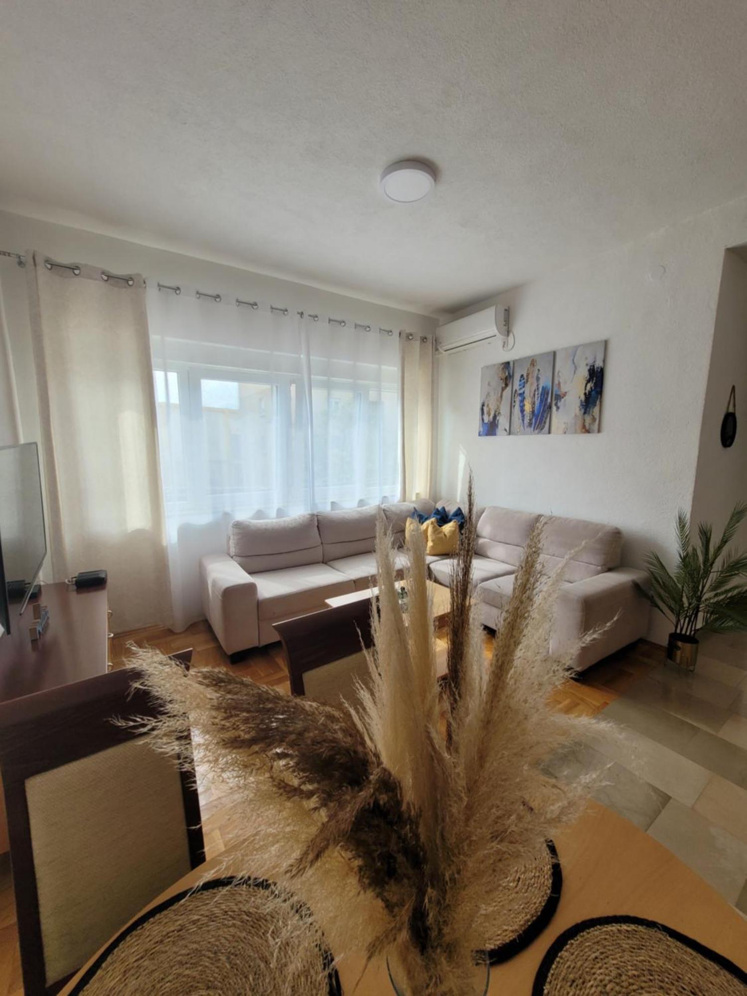 Apartman Natasa  Trebinje Bagian luar foto
